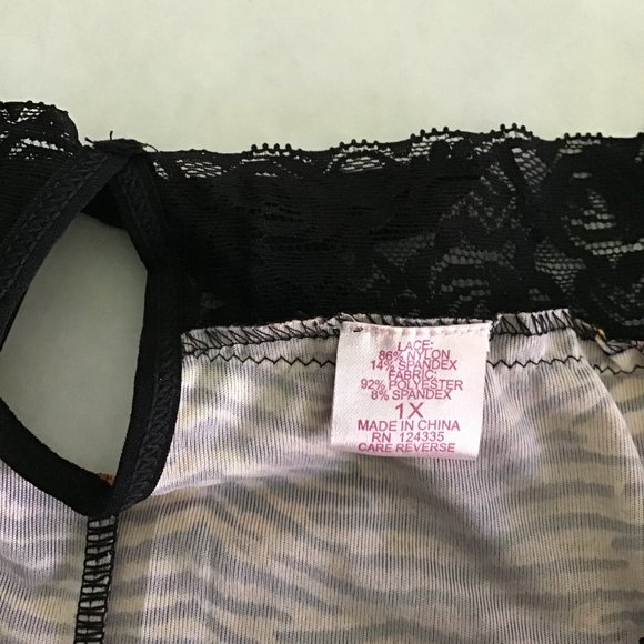 Sexy tiger print w/black lace panties size 1X (plus size) - Picture 3 of 3